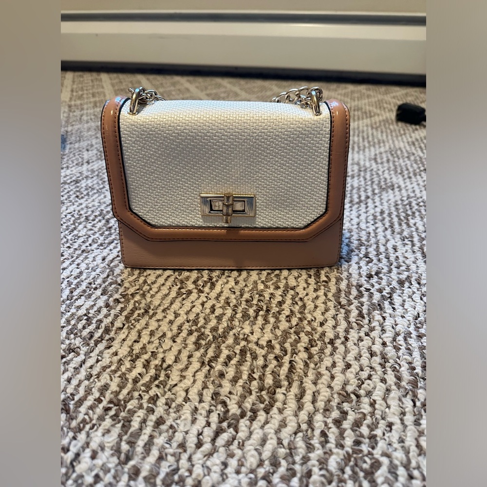 Long chain strap purse